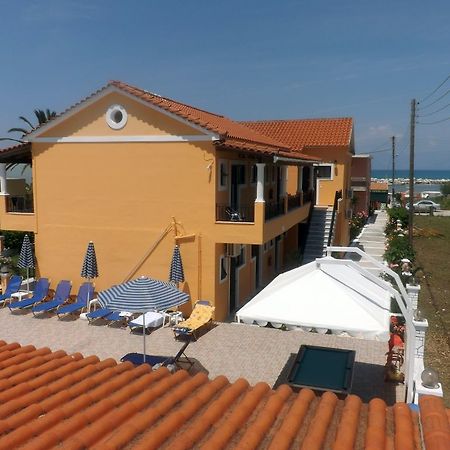 Makis Studios And Apartments Roda  Exterior foto